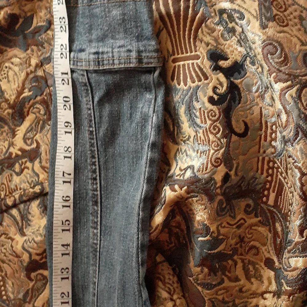 Jacket - Picture 8 of 8